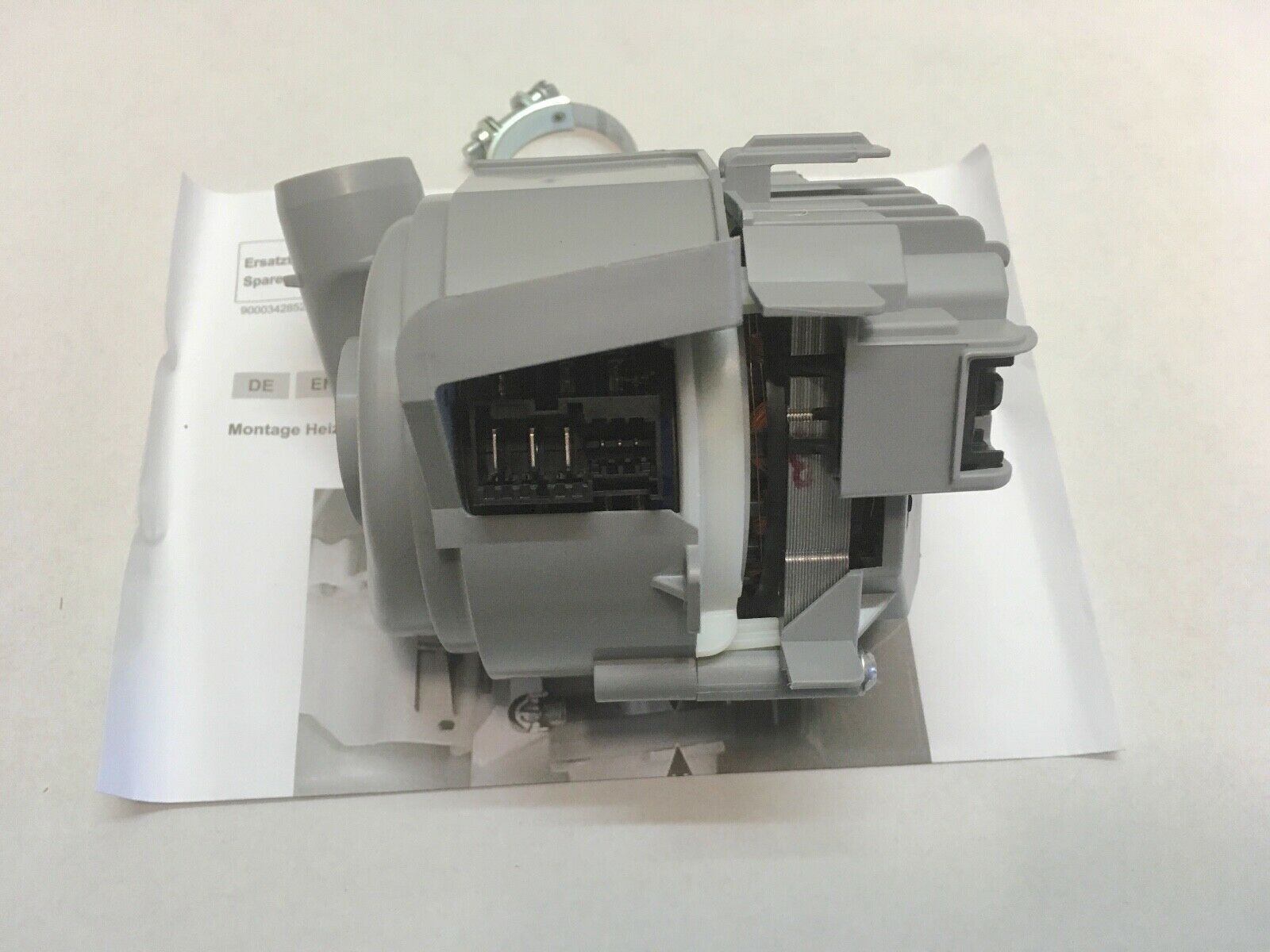 Genuine Bosch Dishwasher Heat Pump Wash Motor SMU50M15AU/B4 SMU50M15AU/C9