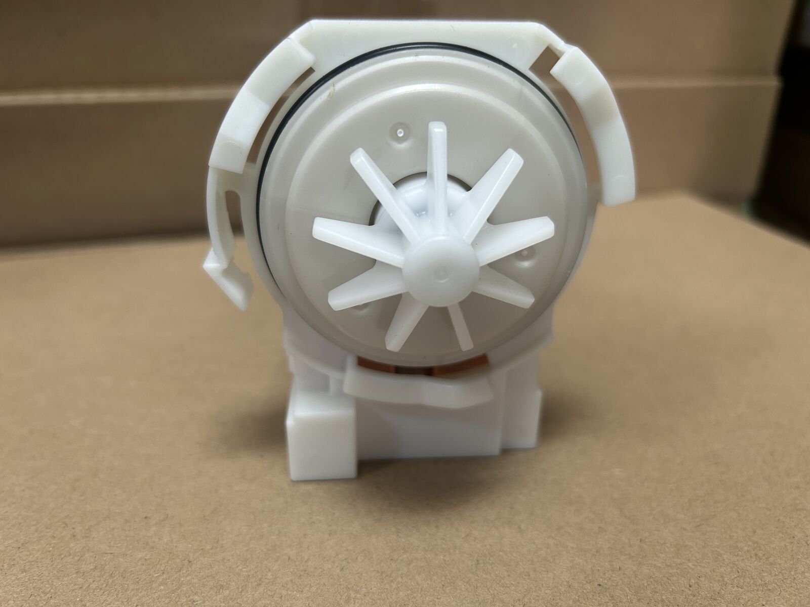 Genuine Smeg Dishwasher Water Drain Pump DWA6315X2 DWA6315X3 DWA6D15X