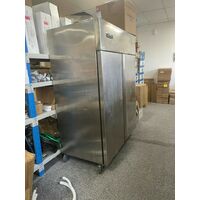 IGLOO Double Door Commercial Freezer White  10AMP PLUG 1340X870mm 1200LT