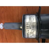 Universal GENUINE COCA COLA DISPLAY FRIDGE CCC-300RAX  CONDENSER FAN MOTOR KJF4Y701A spare part