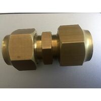 Universal LPG AIR CONDITIONER DOUBLE FLARE UNION FITTING SAE 5/8 M FLARE x 5/8 M FLARE C/W spare part